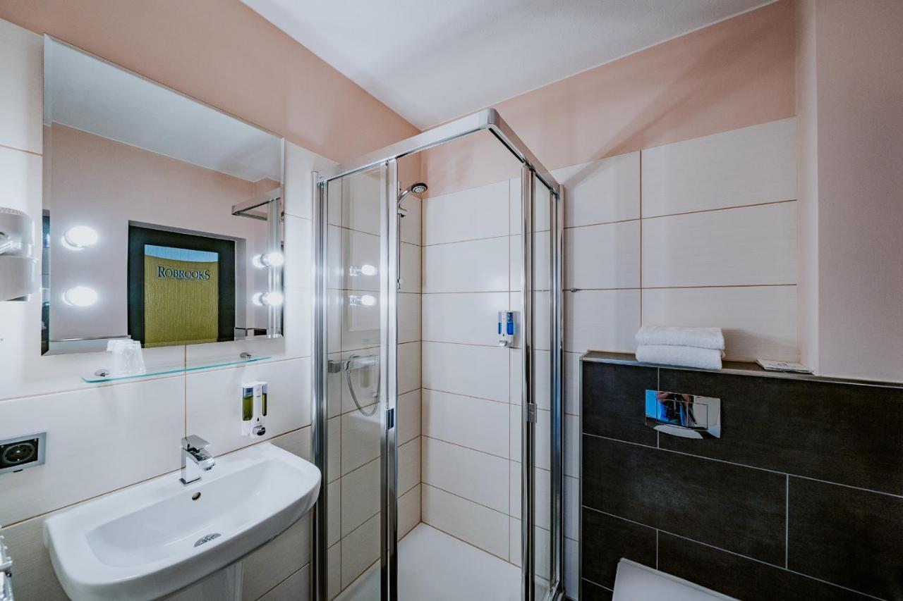 RobrookS Hotel Garni Hiddenhausen Buitenkant foto