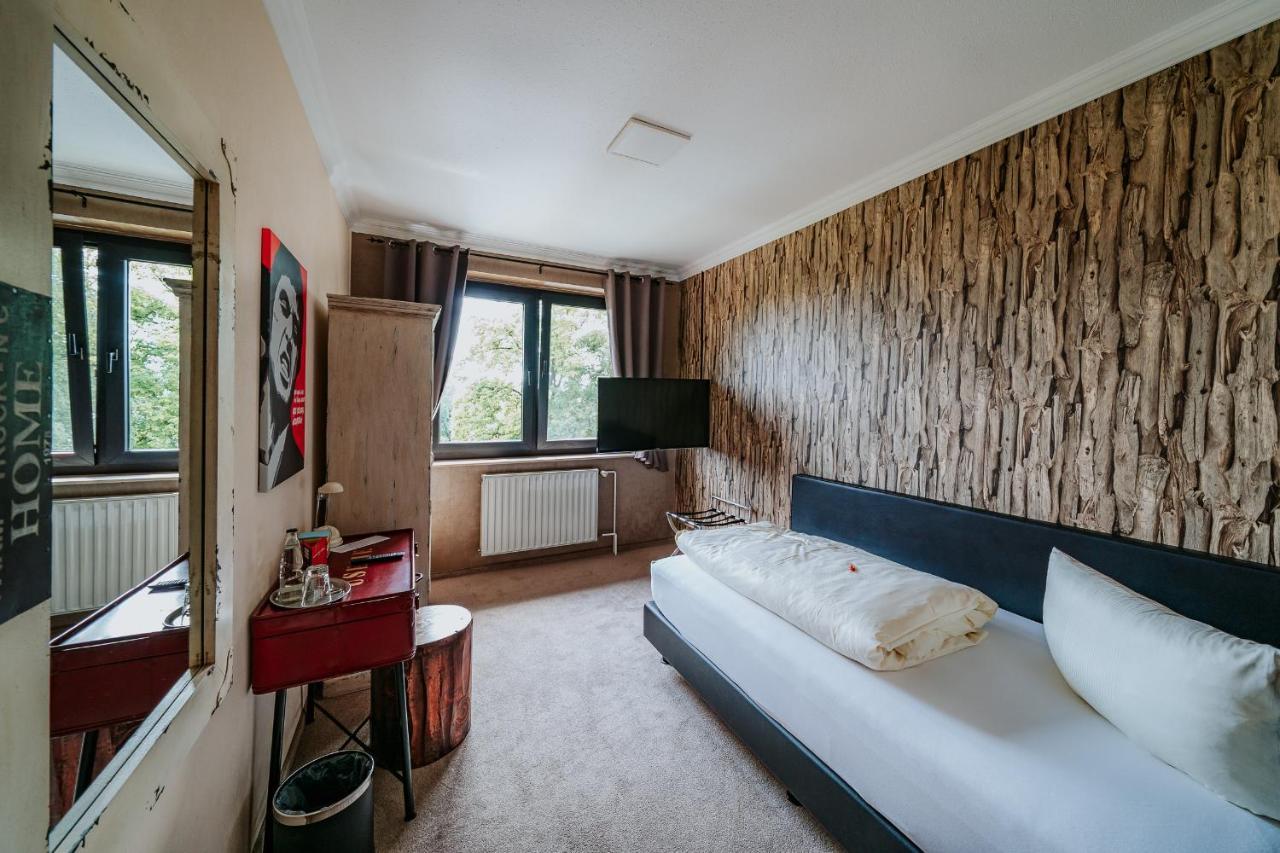 RobrookS Hotel Garni Hiddenhausen Buitenkant foto