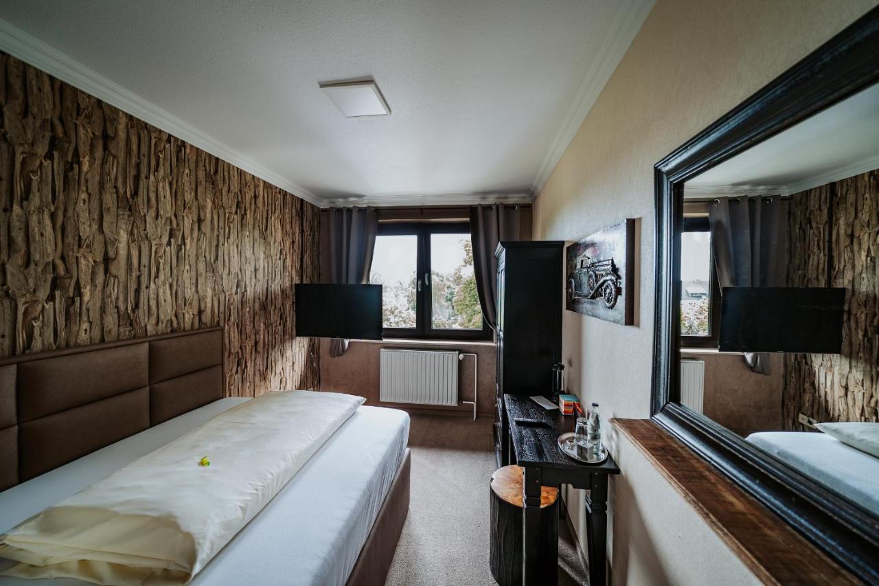 RobrookS Hotel Garni Hiddenhausen Buitenkant foto